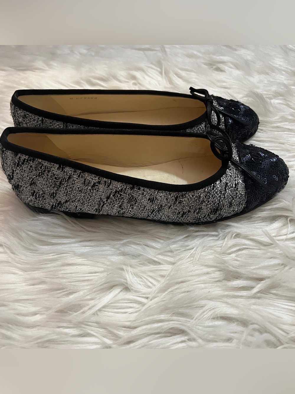 Chanel Sequins Flats - Silver/Navy 36